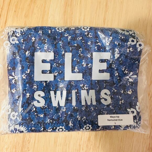 ELE SWIMS NWT Blue Black & White Floral Bikini Swimsuit TOP – Large - Picture 2 of 6